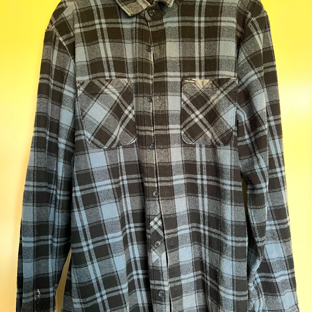 Volcom Classic Fit Flannel Button Down Shirt Xl - image 2